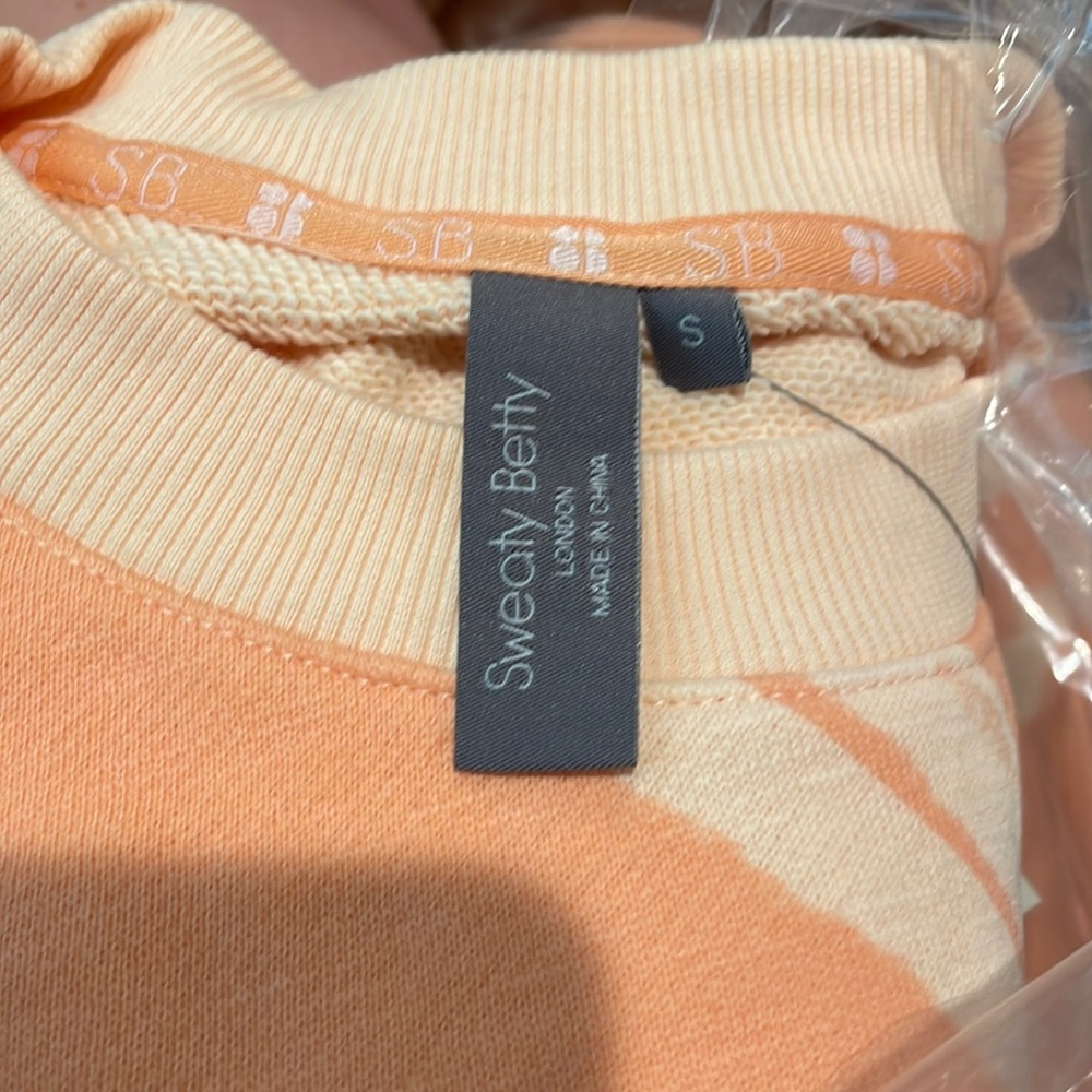 NWT Sweaty Betty Essentials Sweatshirt and Joggers Set - Picture 8 of 16